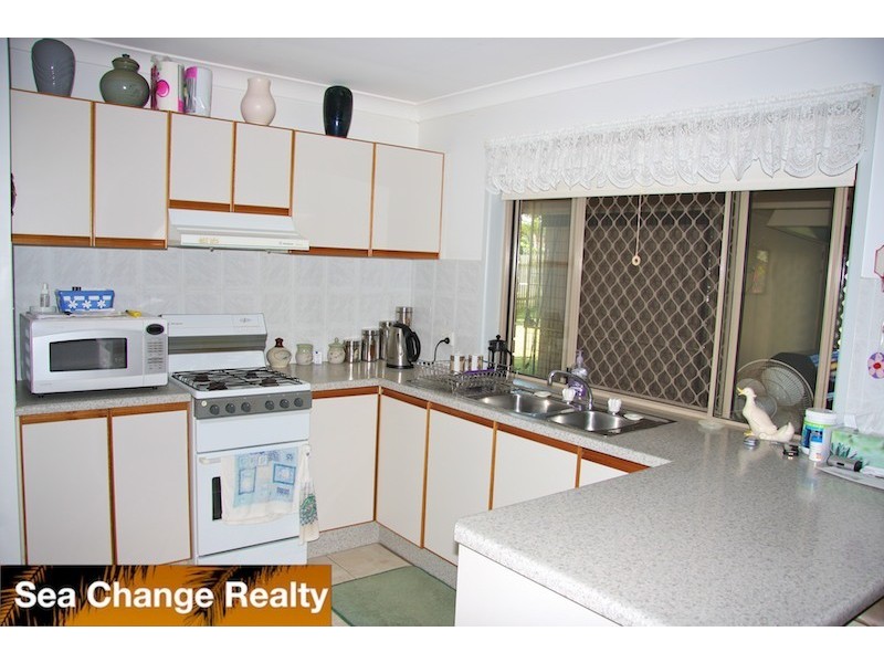 17 Hewitt  Street, Emu Park QLD 4710
