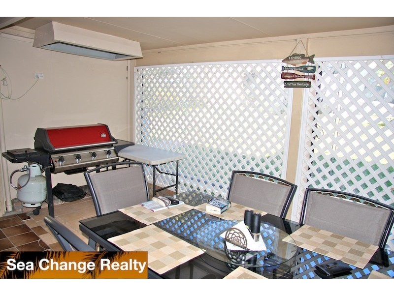 17 Hewitt  Street, Emu Park QLD 4710