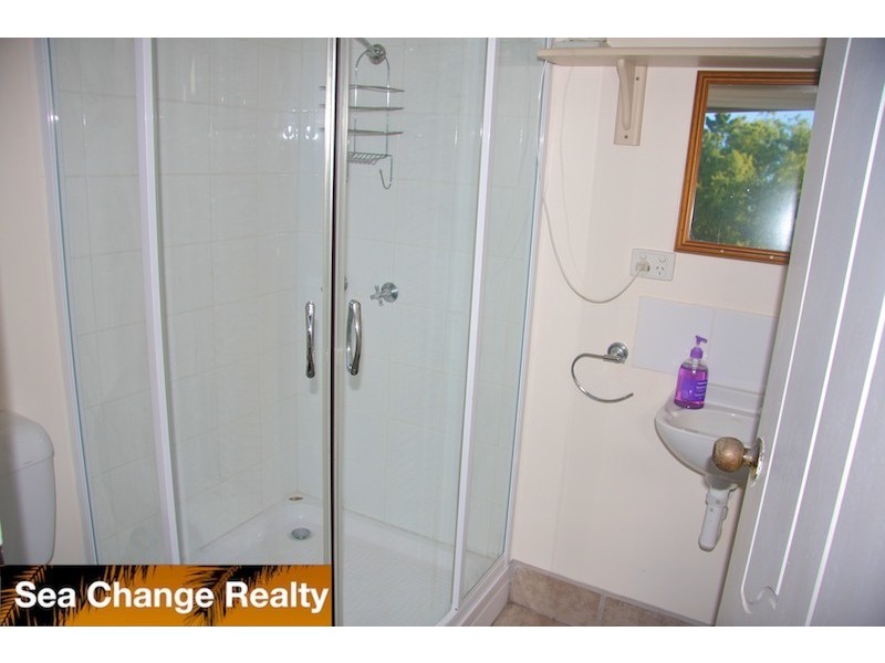 17 Hewitt  Street, Emu Park QLD 4710