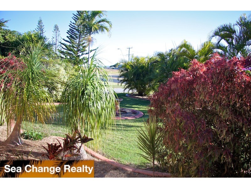 17 Hewitt  Street, Emu Park QLD 4710