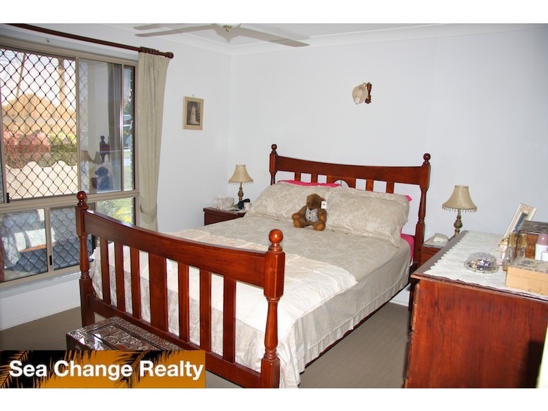 17 Hewitt  Street, Emu Park QLD 4710