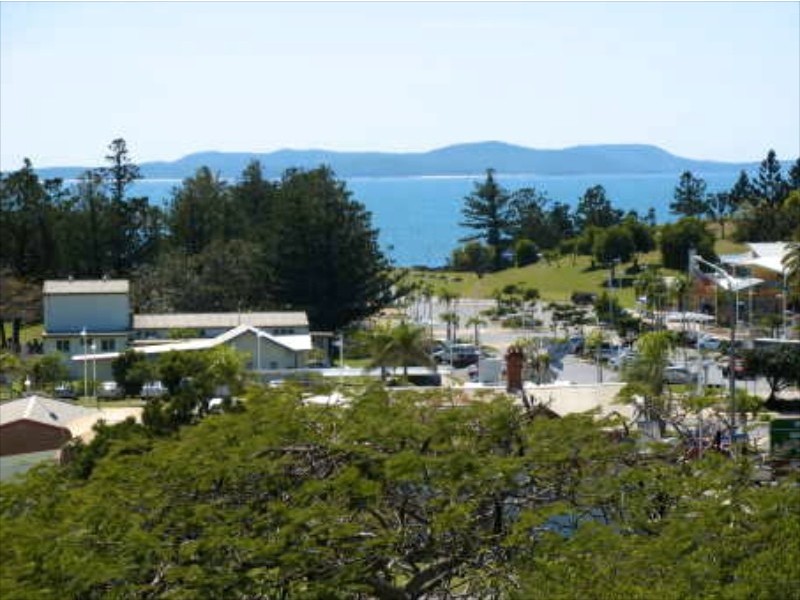 25-27 Hill Street, Emu Park QLD 4710