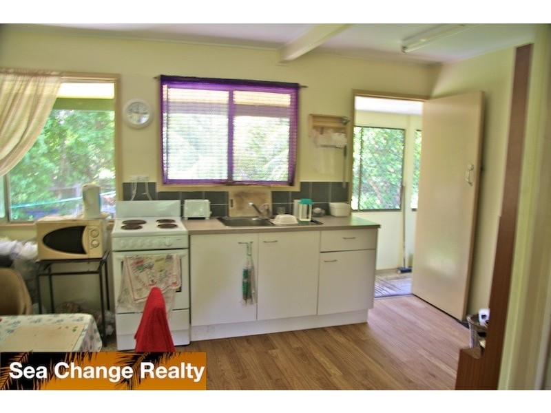 39 Golding Street,, Emu Park QLD 4710