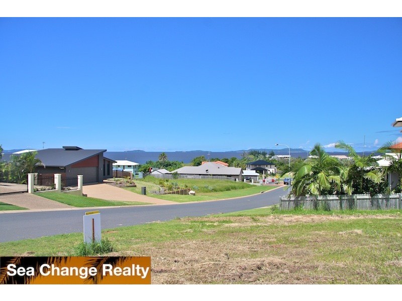 38 Paradise Way, Emu Park QLD 4710