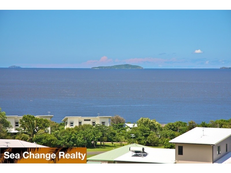 17 Paradise Way, Emu Park QLD 4710