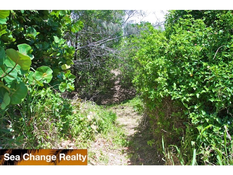 64 Reef Street, Zilzie QLD 4710