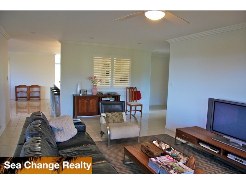 82 Larnach Street, Emu Park QLD 4710