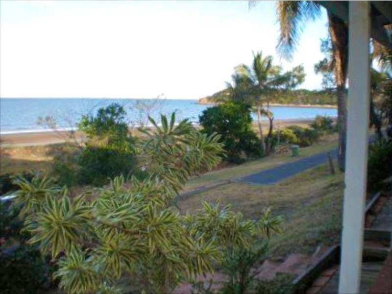 36 Schofield Parade, Keppel Sands QLD 4702