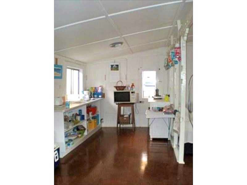 36 Schofield Parade, Keppel Sands QLD 4702