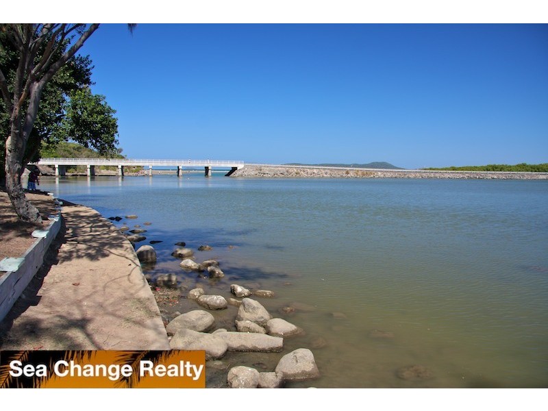 780 Scenic Highway, Emu Park QLD 4710