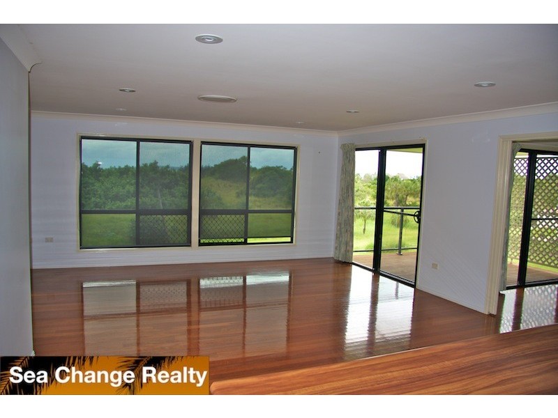 62 Paradise Way, Emu Park QLD 4710