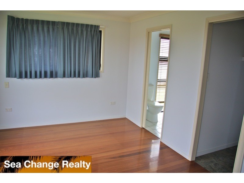 62 Paradise Way, Emu Park QLD 4710