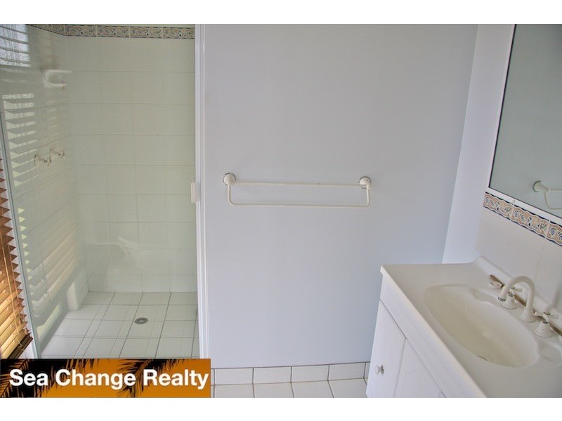 62 Paradise Way, Emu Park QLD 4710