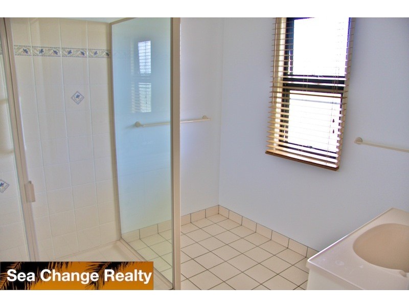 62 Paradise Way, Emu Park QLD 4710