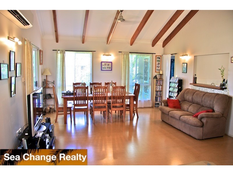 36 Arthur Street, Emu Park QLD 4710