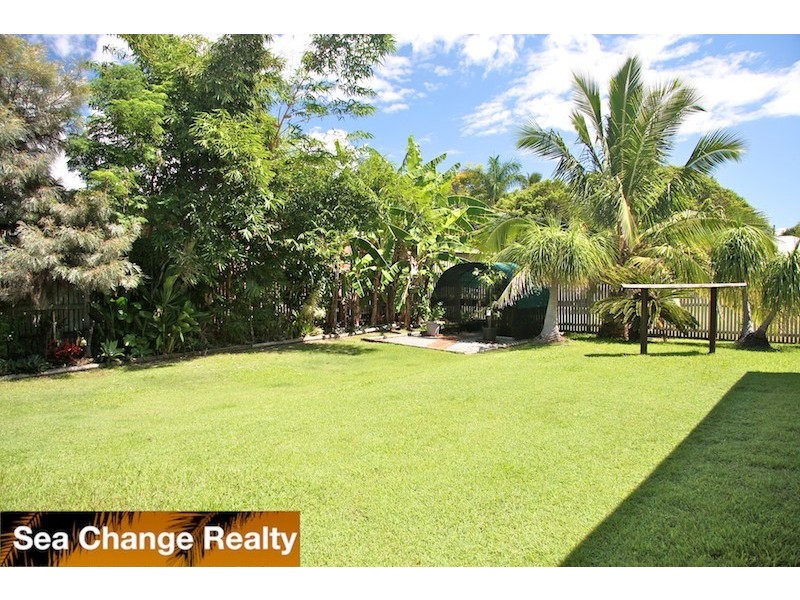 36 Arthur Street, Emu Park QLD 4710