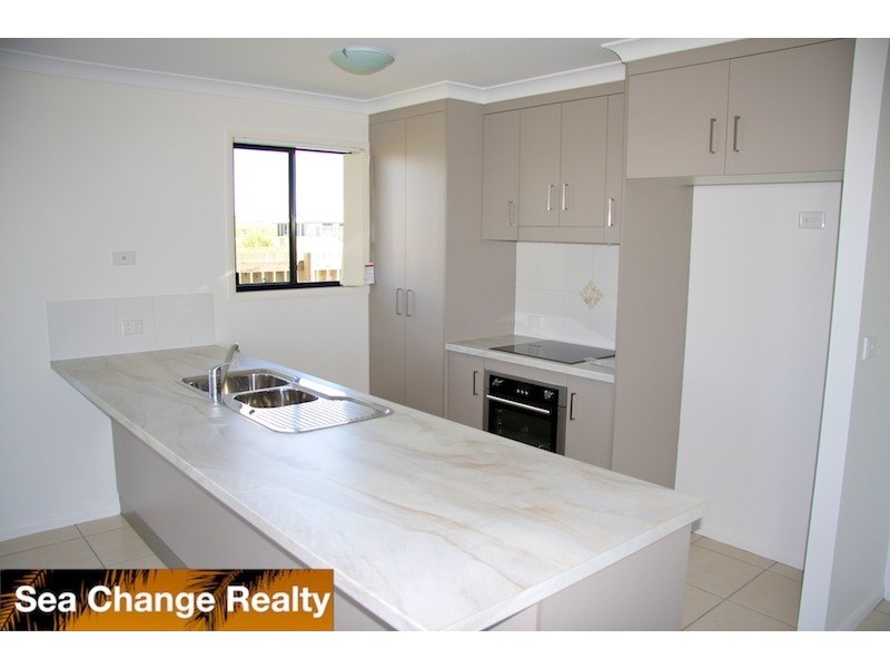 3 Eagle Heights, Zilzie QLD 4710