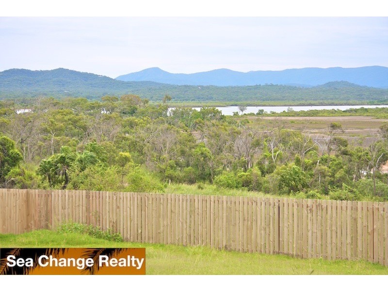 13  The Peak, Zilzie QLD 4710