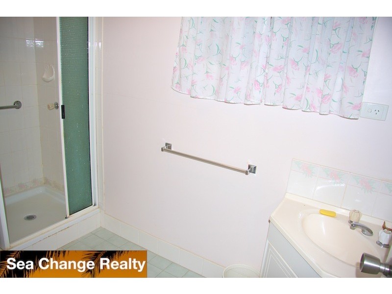 Level 1 25-27 Richard Street, Emu Park QLD 4710