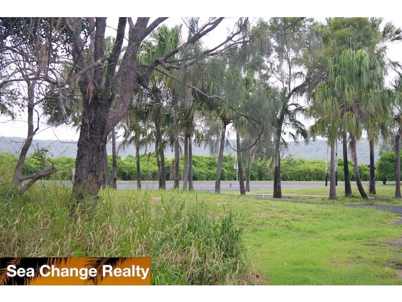 970 Scenic Highway, Kinka Beach QLD 4703