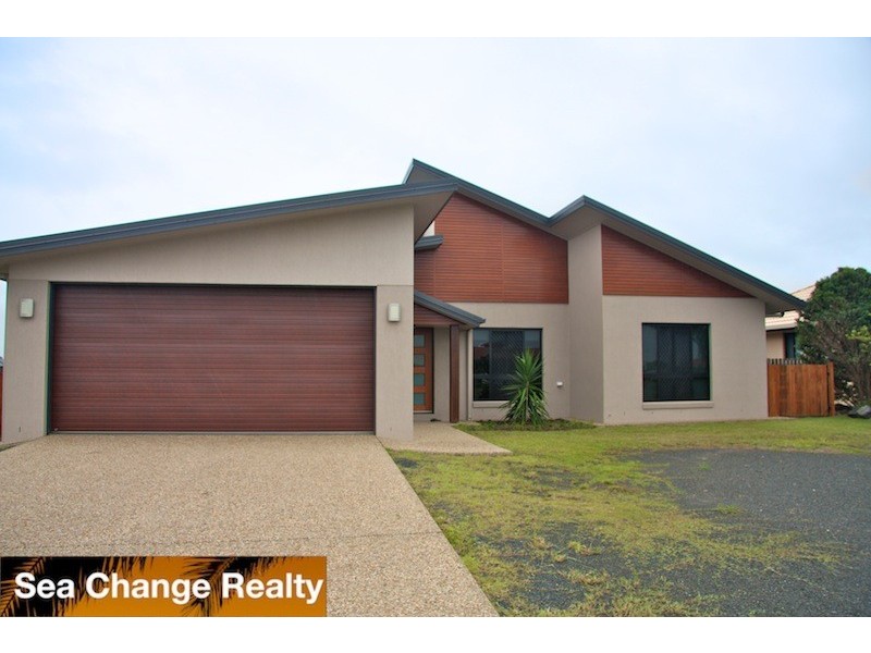 16  Sorrento Way, Emu Park QLD 4710