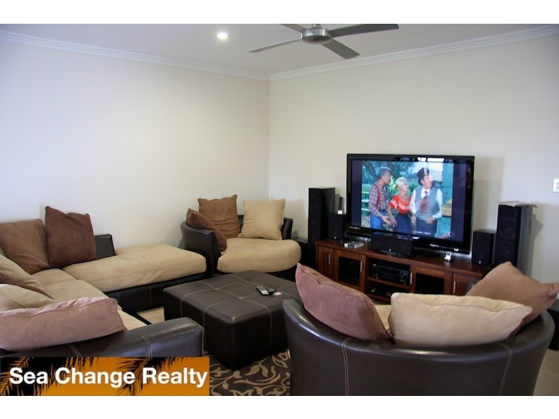16  Sorrento Way, Emu Park QLD 4710