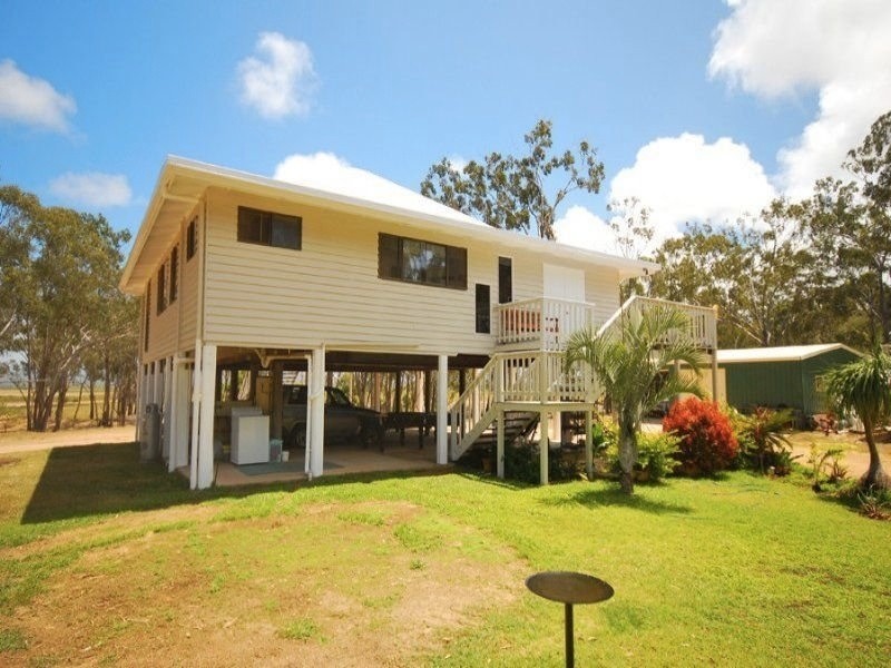175 Manns Roads, Emu Park QLD 4710