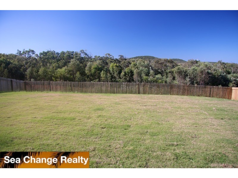 8 The Ridge Way, Emu Park QLD 4710