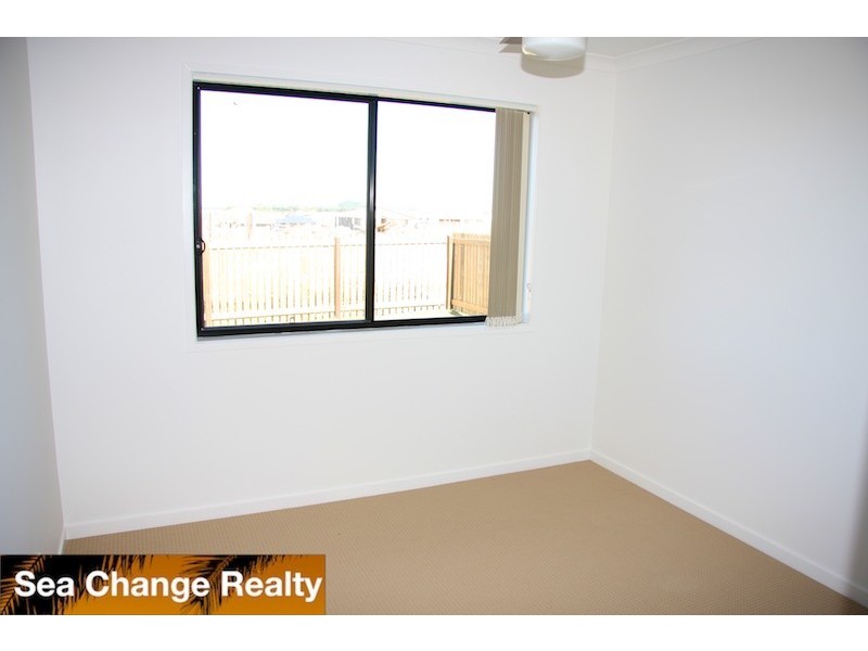 8 The Ridge Way, Emu Park QLD 4710