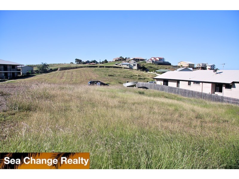 68 Larnach Street, Emu Park QLD 4710