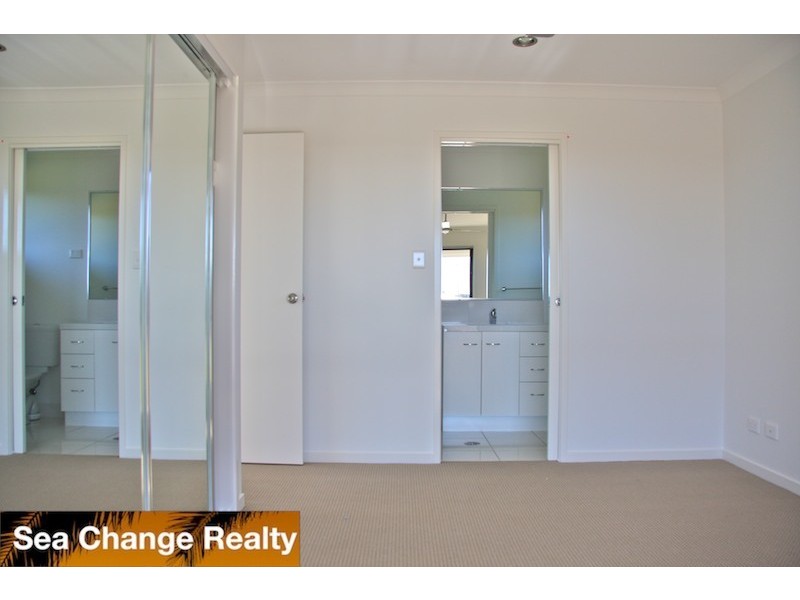 16 Timbers Beach Road, Zilzie QLD 4710