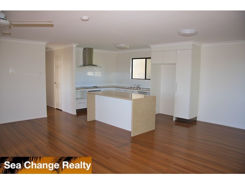 1 Larnach Street, Emu Park QLD 4710