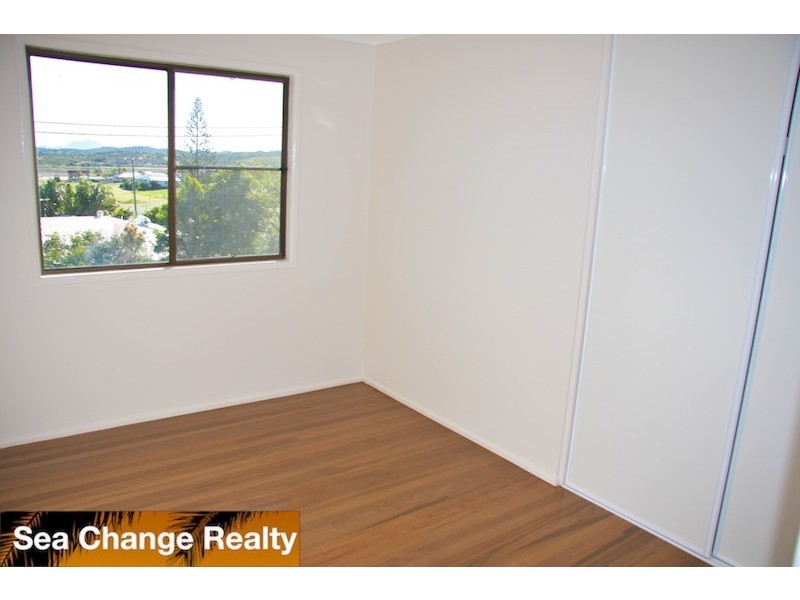 1 Larnach Street, Emu Park QLD 4710