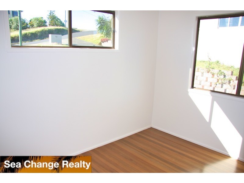 1 Larnach Street, Emu Park QLD 4710