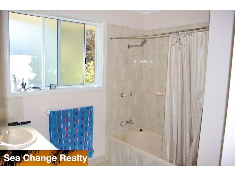 41 Reef Street, Emu Park QLD 4710