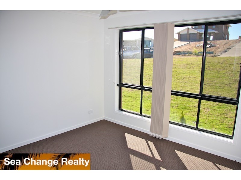 3 The Peak, Zilzie QLD 4710