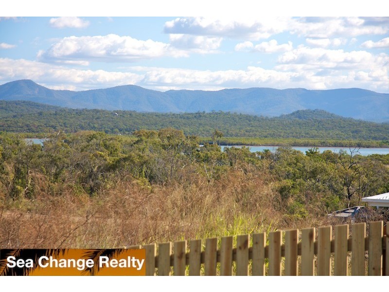 3 The Peak, Zilzie QLD 4710