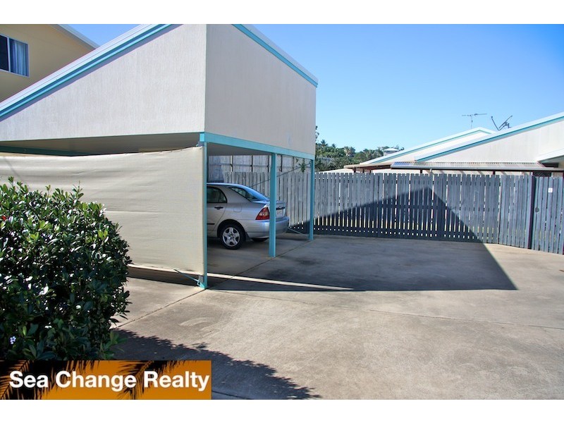 2/63 Hewitt Sreet, Emu Park QLD 4710