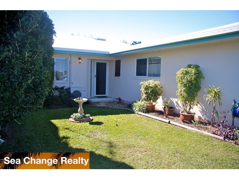 2/63 Hewitt Sreet, Emu Park QLD 4710