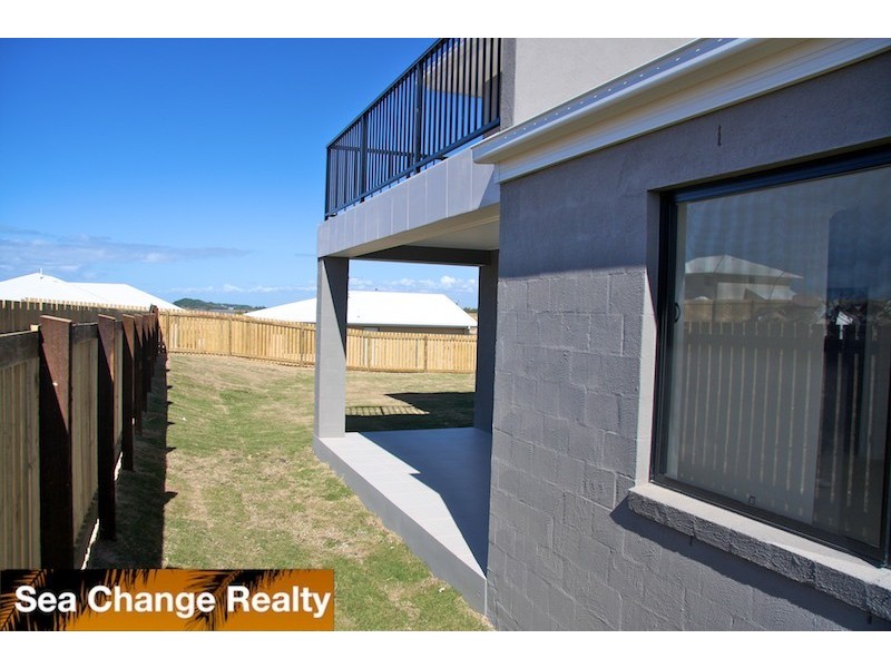 11 The Link, Emu Park QLD 4710