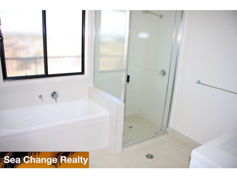 11 The Link, Emu Park QLD 4710