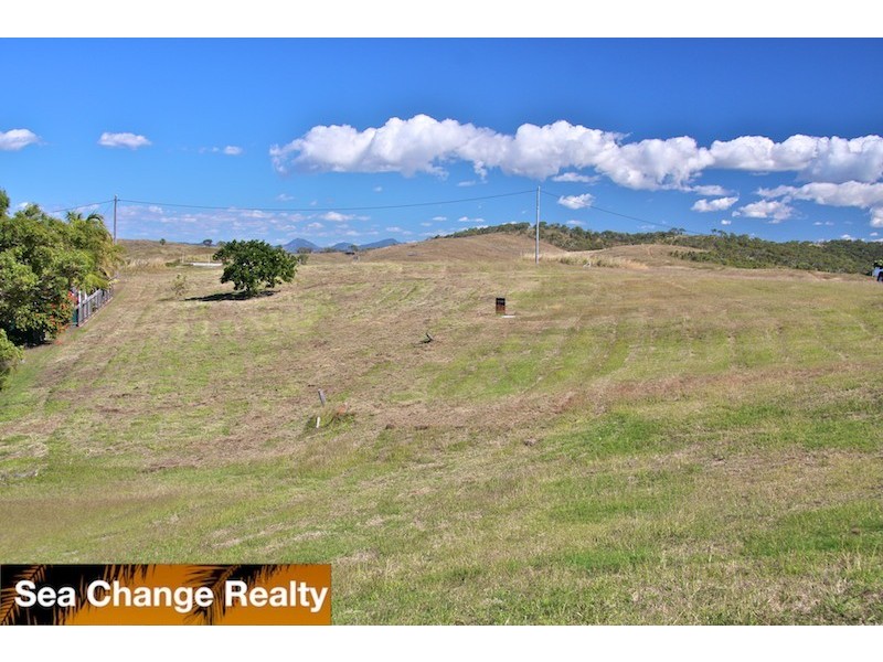 125 Fountain Street, Emu Park QLD 4710