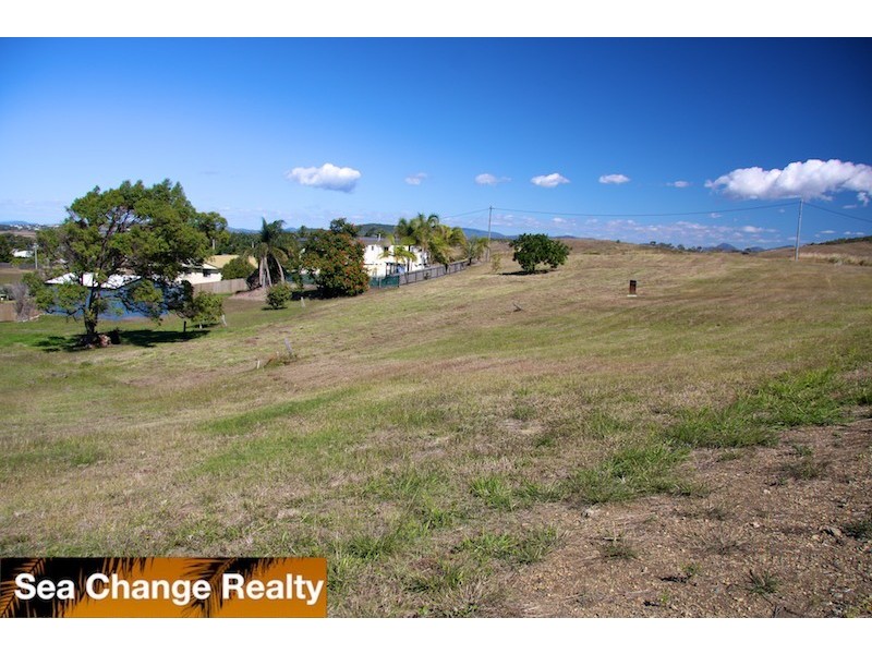 125 Fountain Street, Emu Park QLD 4710