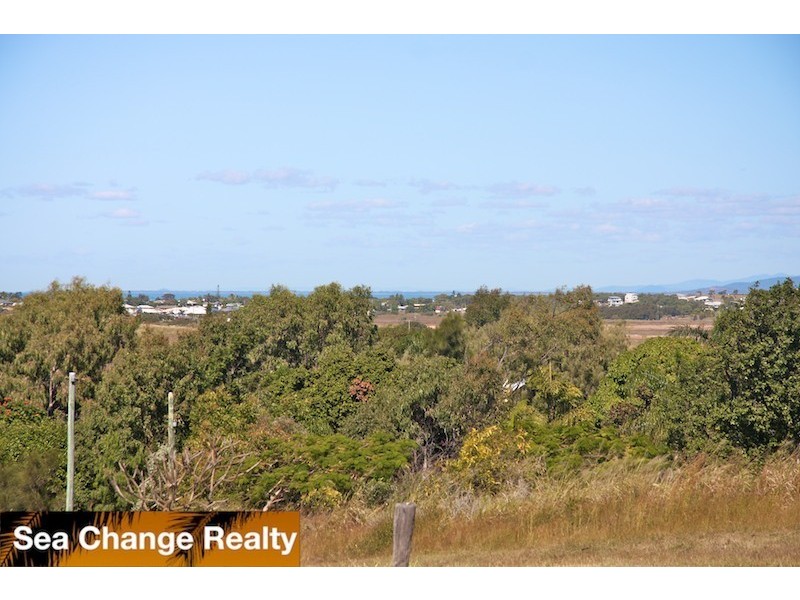 125 Fountain Street, Emu Park QLD 4710
