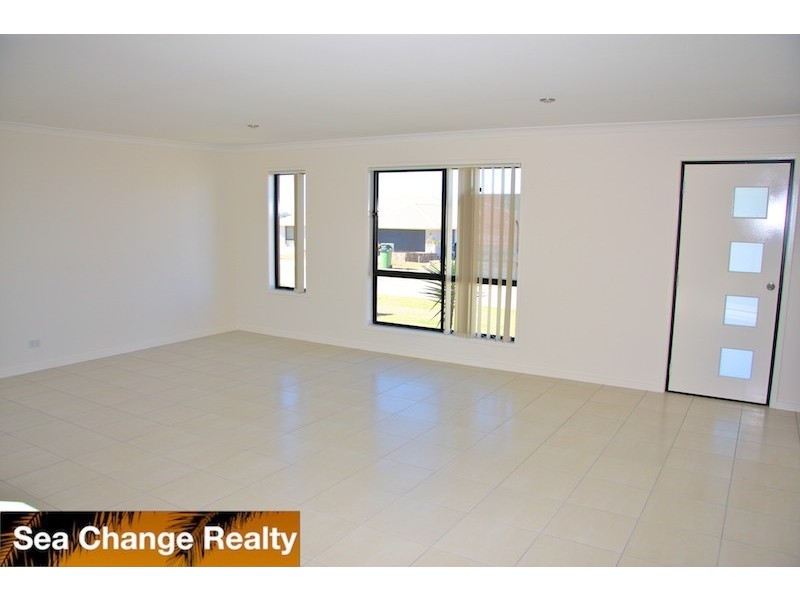 60 The Ridge Way, Emu Park QLD 4710