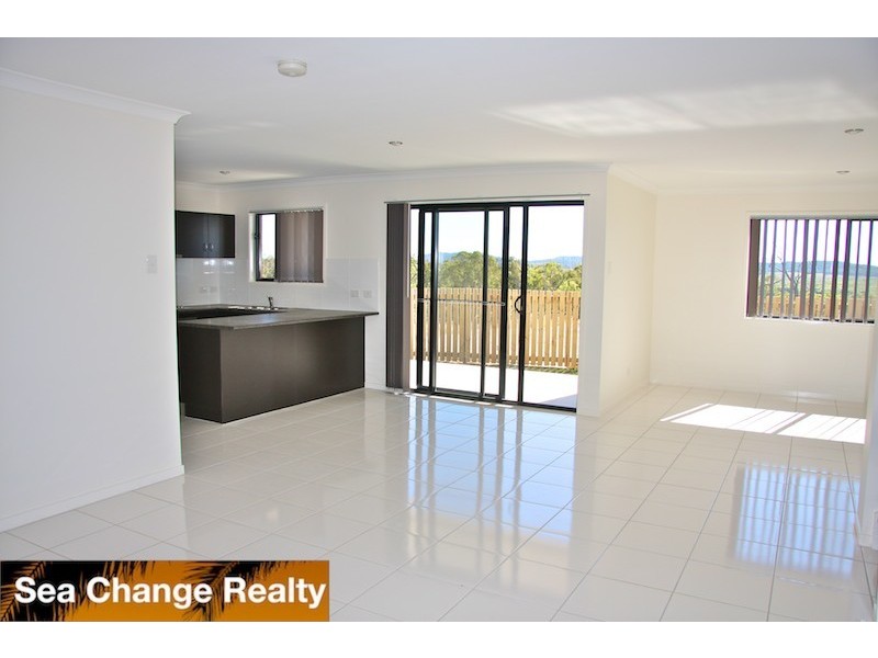 8 The Peak, Emu Park QLD 4710