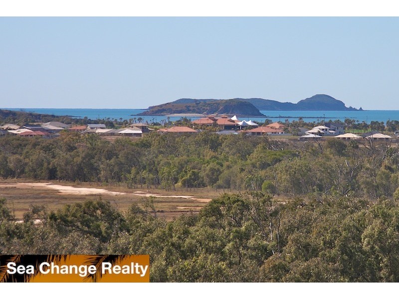 8 The Peak, Emu Park QLD 4710