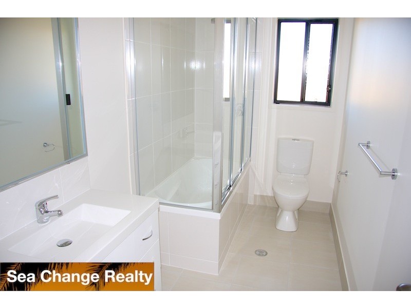 90 Amalfi Drive, Emu Park QLD 4710