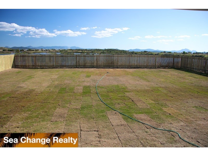 90 Amalfi Drive, Emu Park QLD 4710