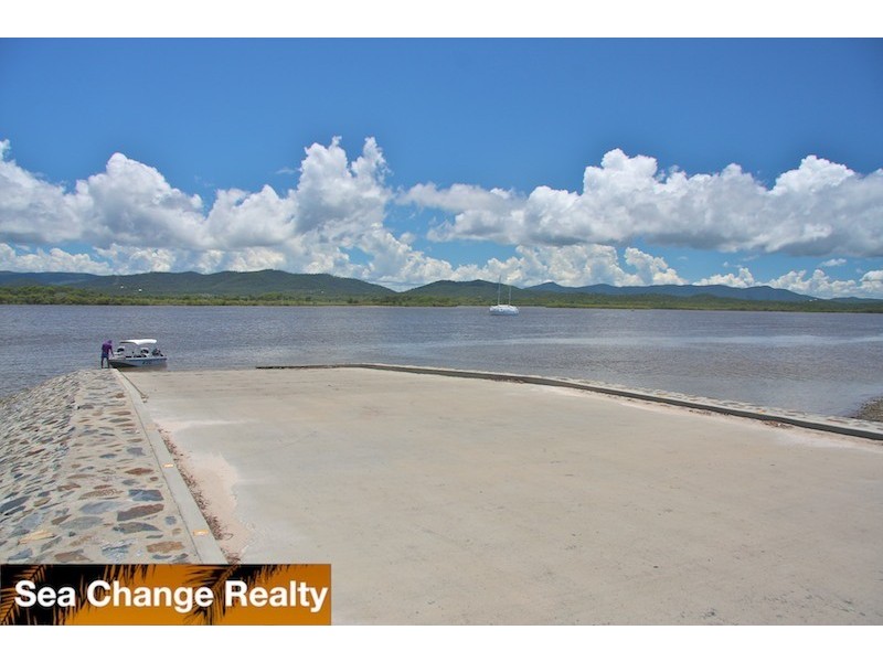 104 Amalfi Drive, Emu Park QLD 4710